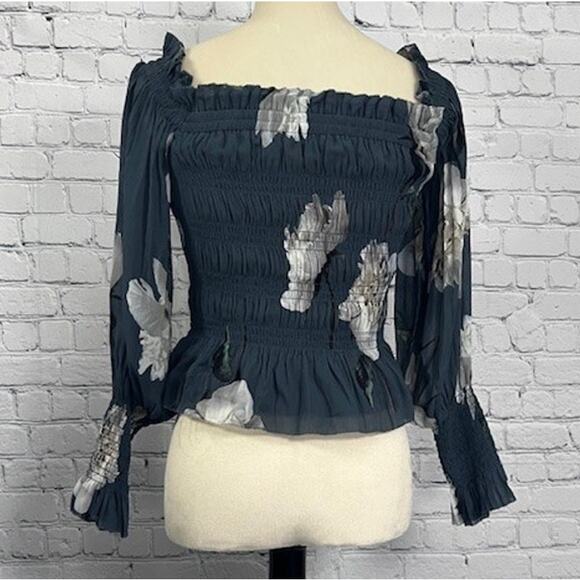 All Saints Lara Cordelia Off Shoulder Smocked Blouse Top Gray Blue Floral Size 4 - Picture 2 of 10